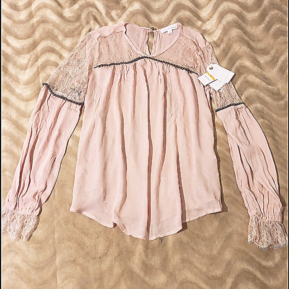 ❣️SOLD❣️Coco and Jaimeson blouse / dress top.